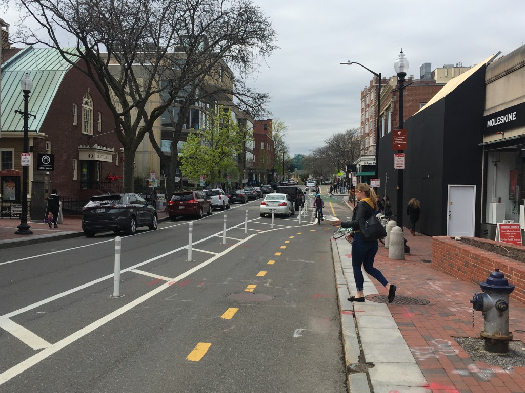 Protect Yourself! Separated Bike Lanes Create Safer Streets, Study Says