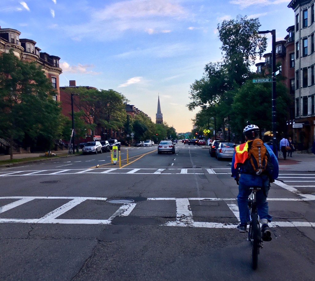 Physically Protected Bike Lanes to Replace Car Lanes on Tremont Street
