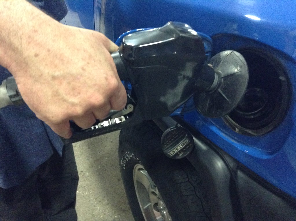 Fuel Efficiency Rollbacks Will Put More Deadly Cars on the Streets