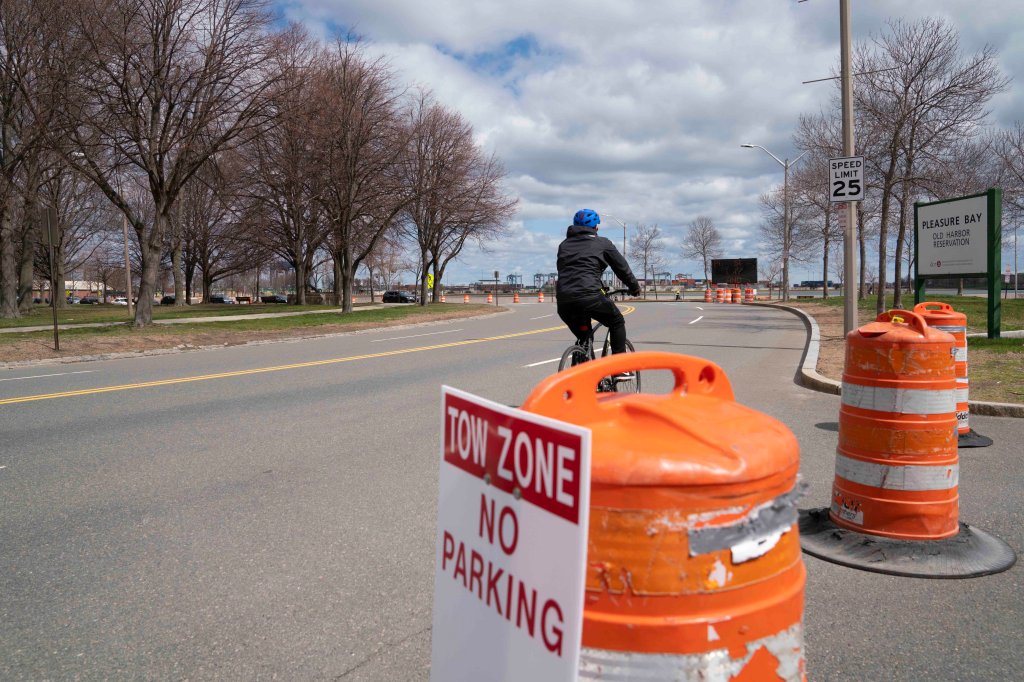 Eyes on the Street: Room to Breathe on DCR Parkways