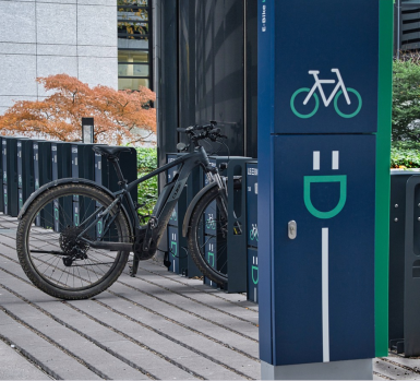 An American Buys an E-Bike Every 52 Seconds