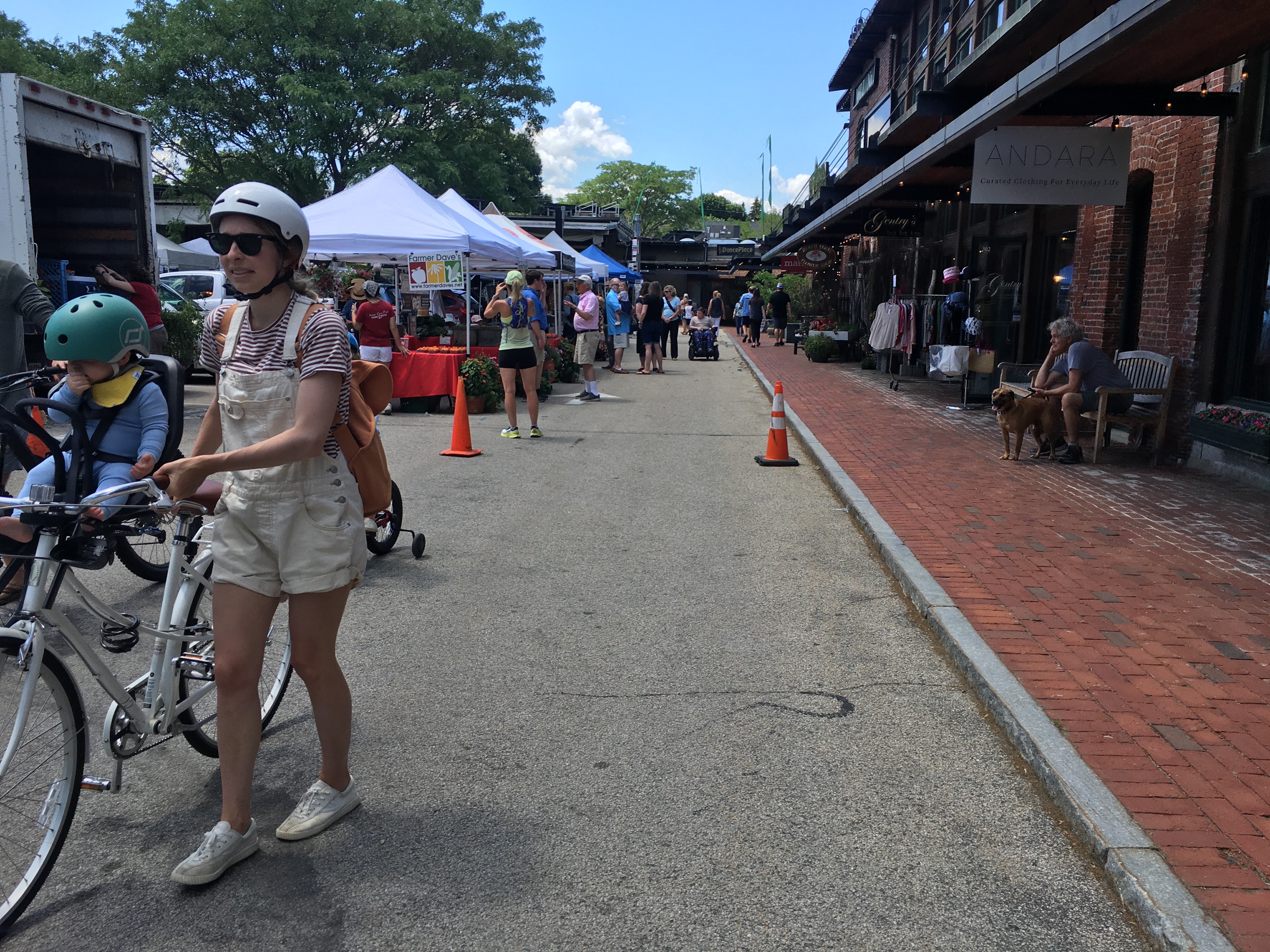 A farmers' market in downtown Newburyport. 
