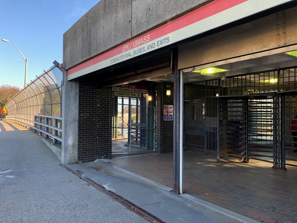 Citing Structural Hazards, T Shuts Down Critical Access Point to JFK/UMass Station