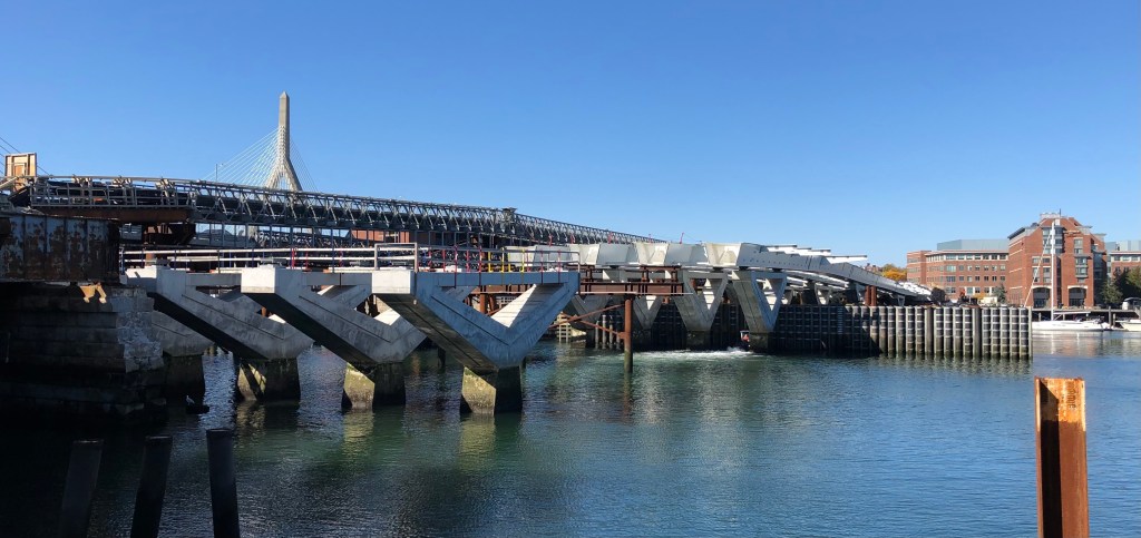 Could North Washington Bridge Delays Create Space for a Permanent Busway to Charlestown?