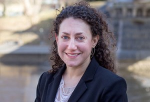 Headshot of CLF attorney Staci Rubin wearing a black blazer.