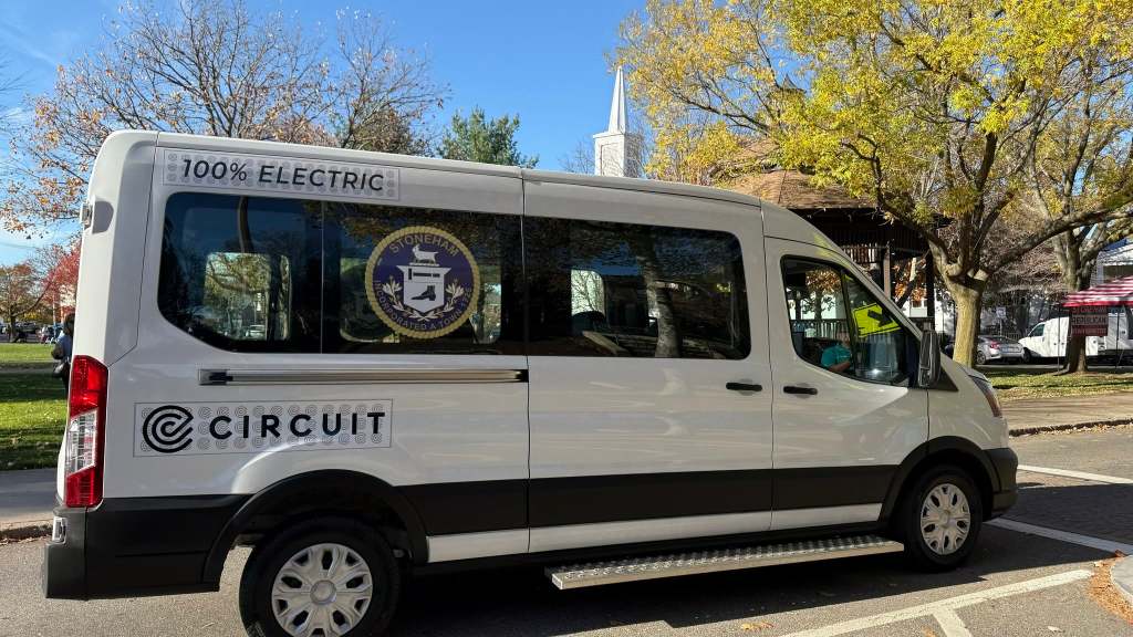 Photo for 'Closing the Gaps: New State Funding Allows for New Transit, Bikesharing Connections Across Massachusetts'