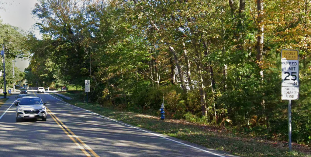 Driver Kills 83-Year-Old Bicyclist in Medway